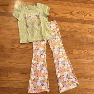 Billabong Girls Floral Outfit With Super soft Flare Leggings And Retro Tee Sz L